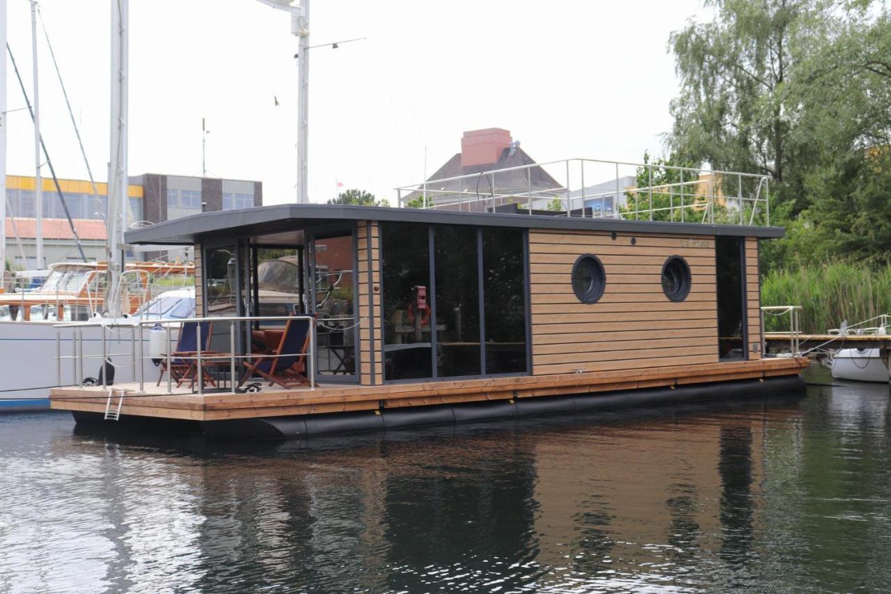 Hotel Houseboat Lina, Flensburg Exterior foto