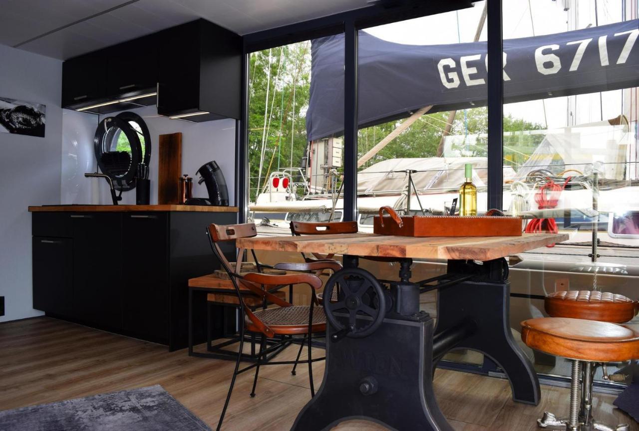 Hotel Houseboat Lina, Flensburg Exterior foto